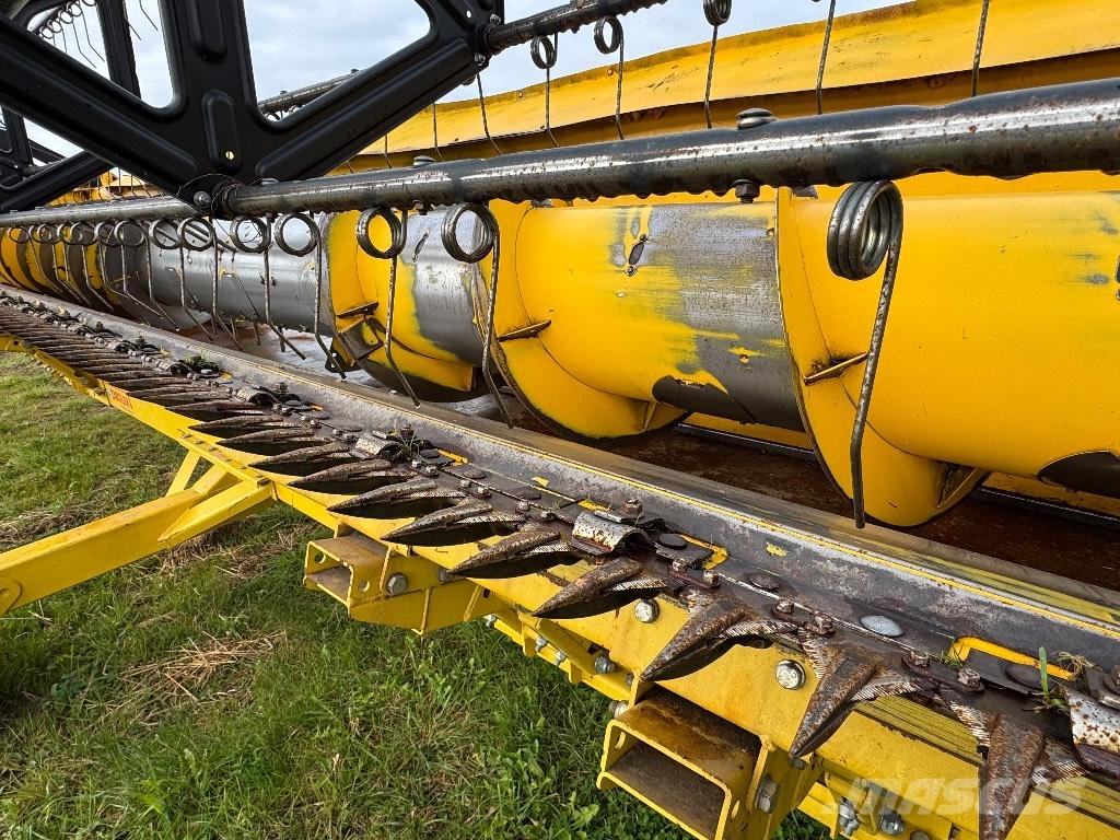 New Holland CX 8070 Skurtreskere