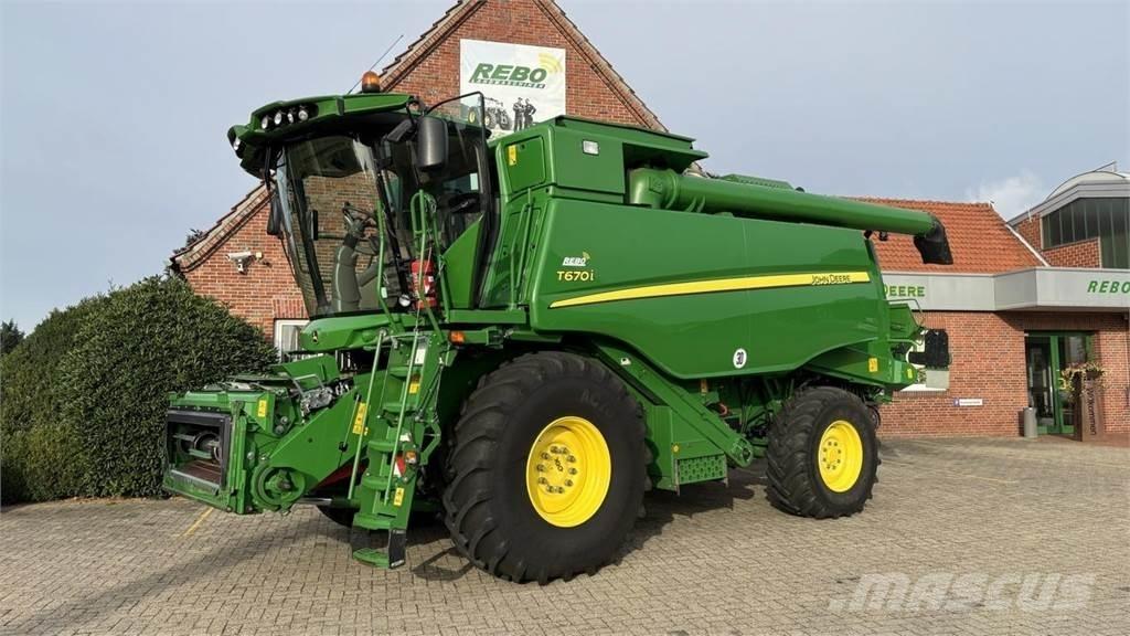 John Deere T660 Skurtreskere