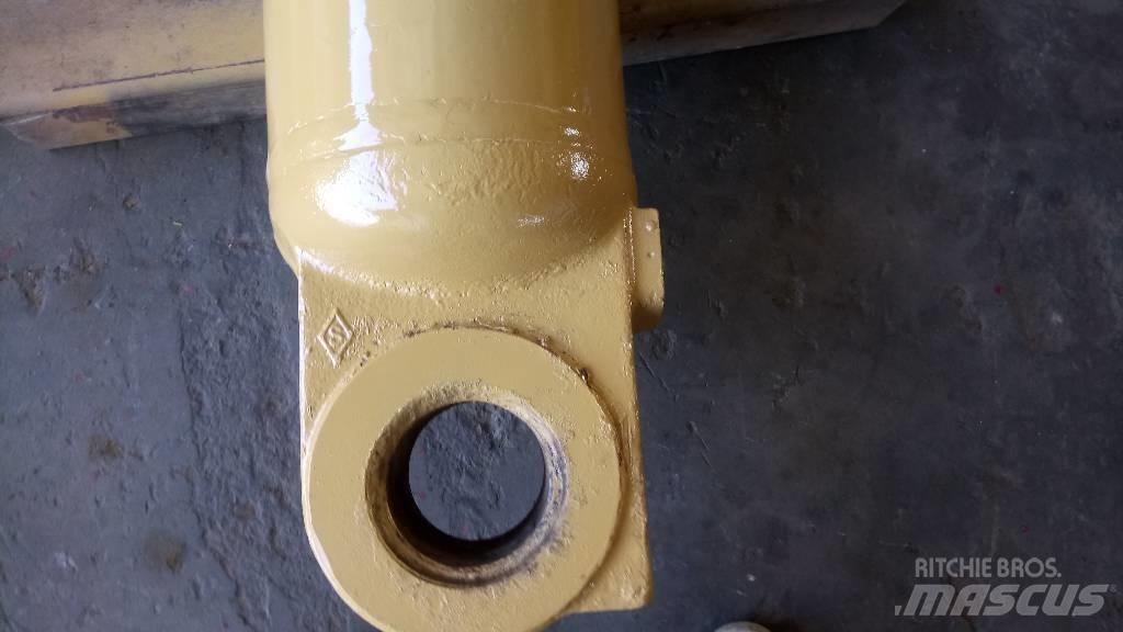 CAT 988 B Hydraulikk
