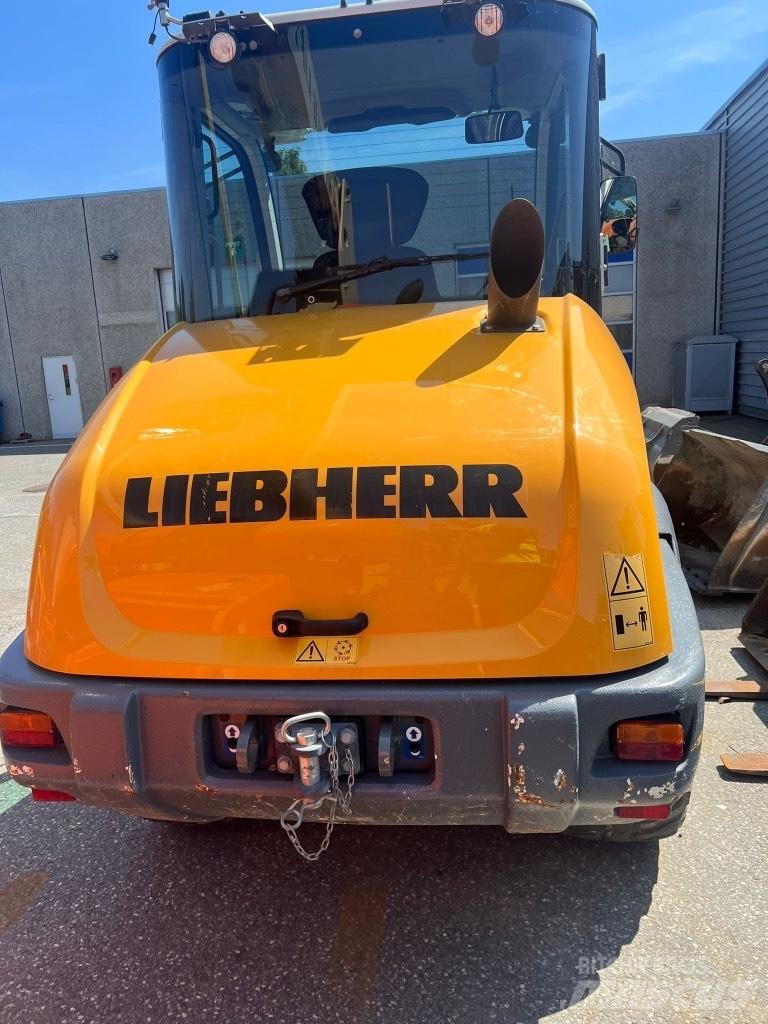 Liebherr L 506 Hjullastere
