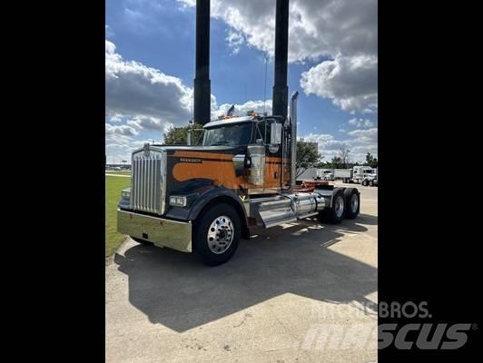 Kenworth W 900 Trekkvogner
