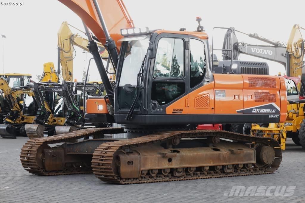 Doosan DX 255 LC-7 Beltegraver