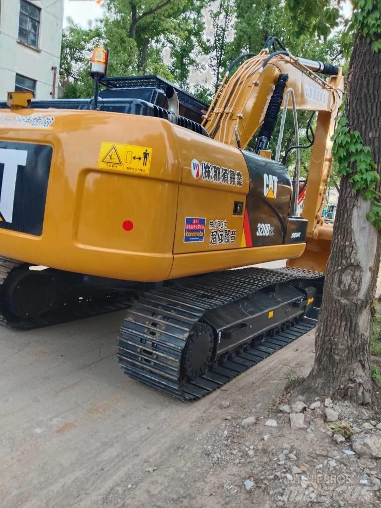 CAT 320 D L Beltegraver