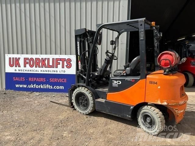 Doosan G 30 E-5 Propan trucker