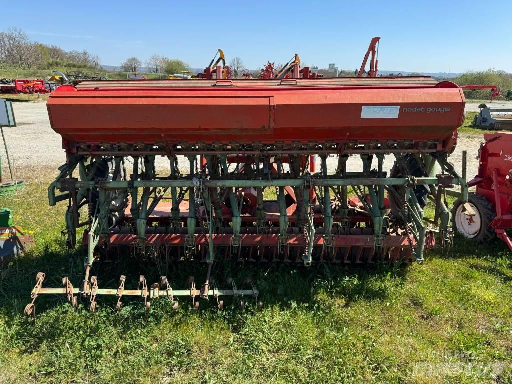 Kuhn NODET + HRB301 Kombinerte såmaskiner