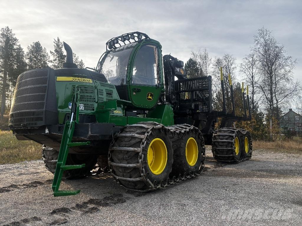John Deere 1510G Lassbærere