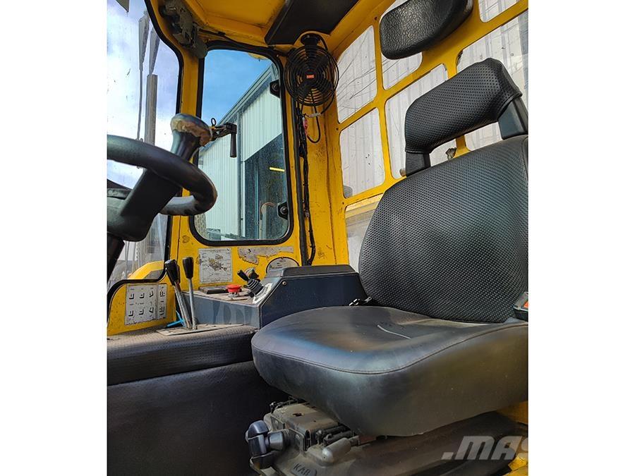 Combilift C4000 4-veis truck