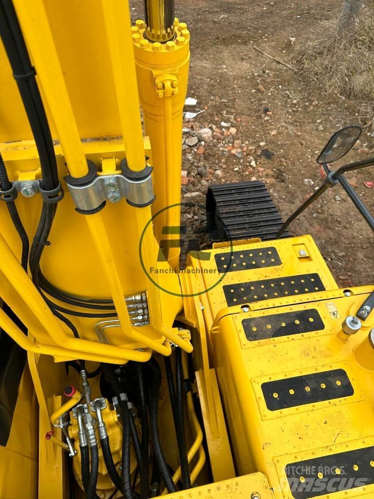 Komatsu PC 240-8 Beltegraver