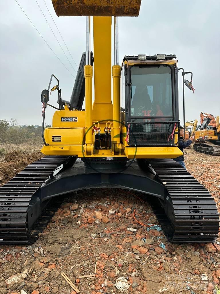 Komatsu PC 240-8 Beltegraver