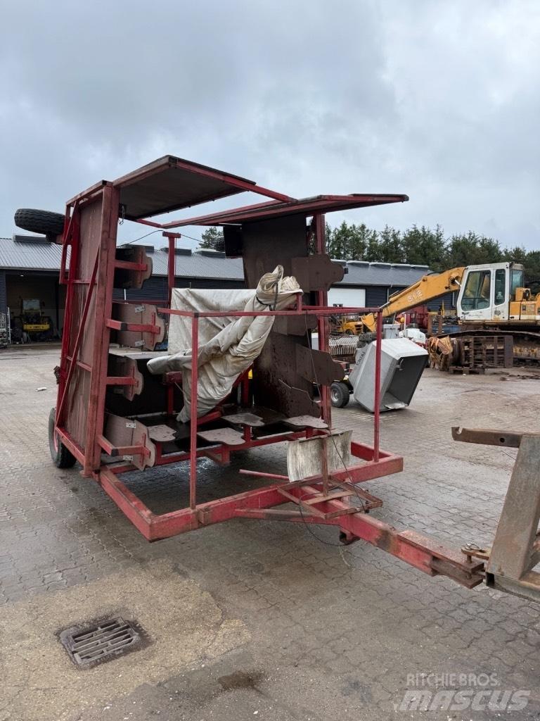  Andet Specialvogn Anlegg - Annet