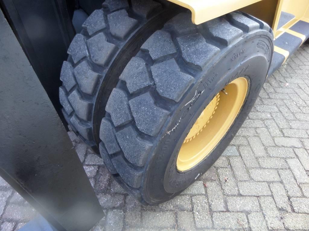 CAT V 300 C Diesel Trucker