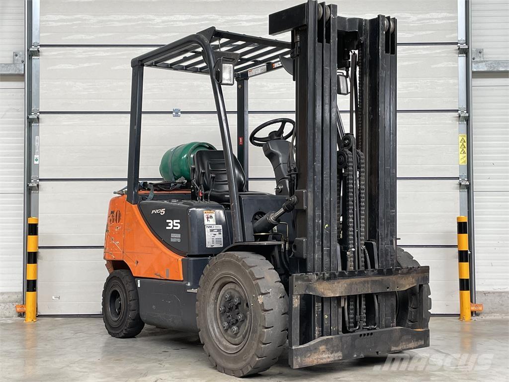 Doosan G35C-5 Propan trucker