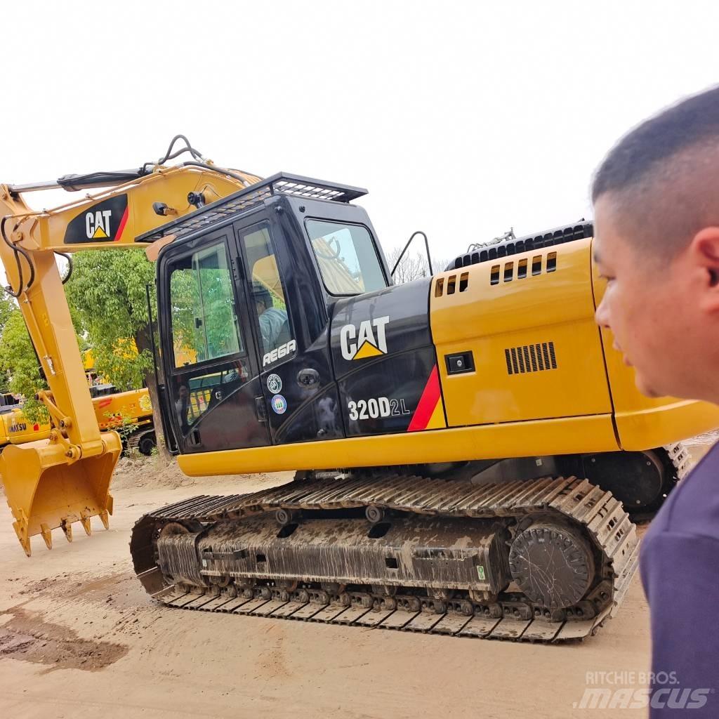 CAT 320 D Beltegraver