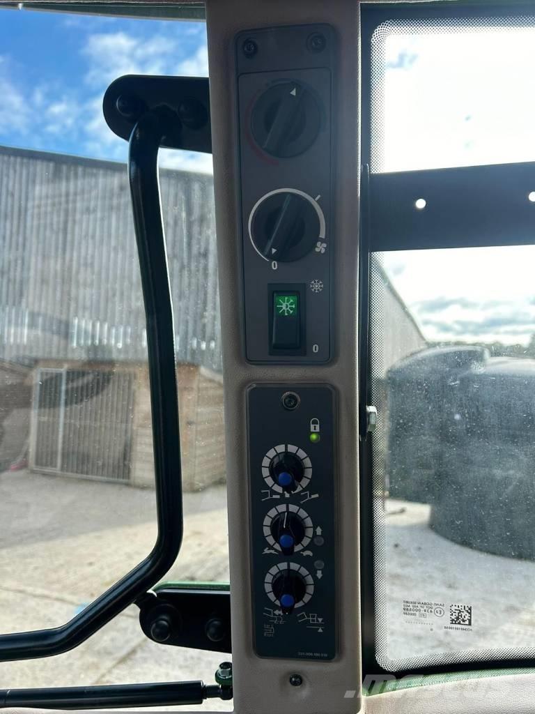 Fendt 211 Vario Traktorer