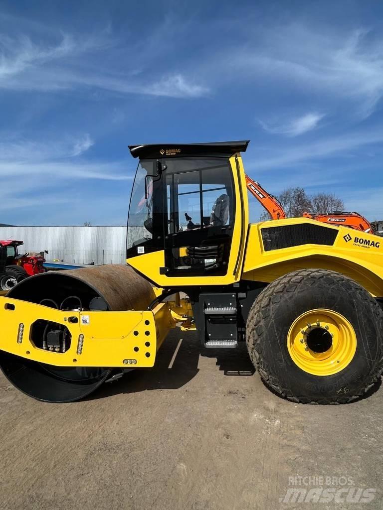 Bomag BW 211 D5 Hjullaster til komprimering