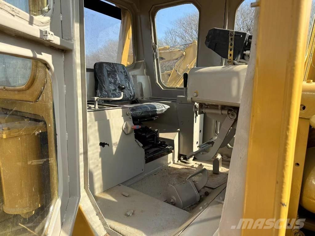 CAT D 8 K Dozere Beltegående