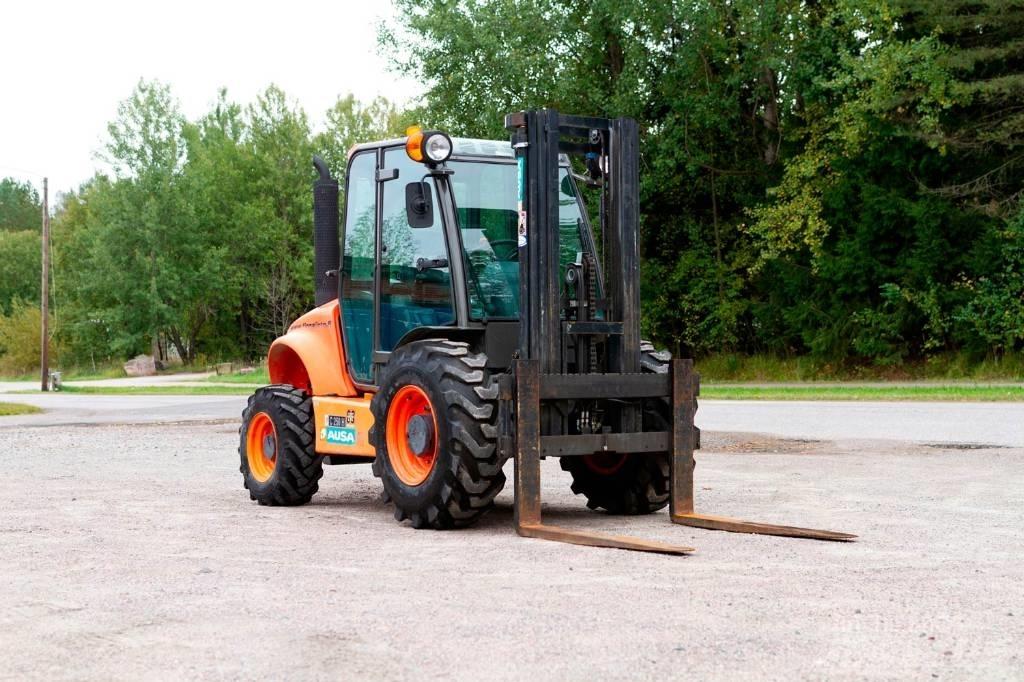 Ausa C 250 H Terrenggående gaffeltruck