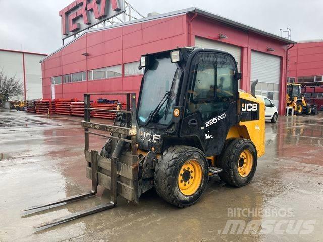 JCB 225 Kompaktlastere
