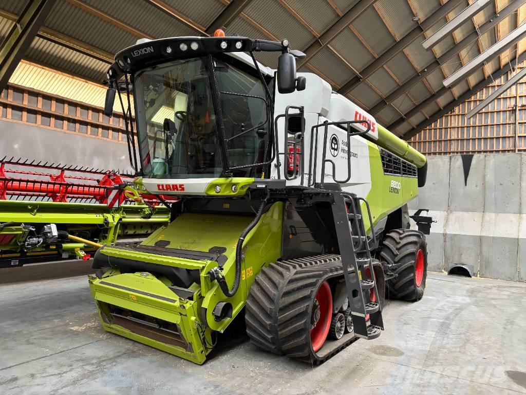 CLAAS LEXION 8800 TT Skurtreskere