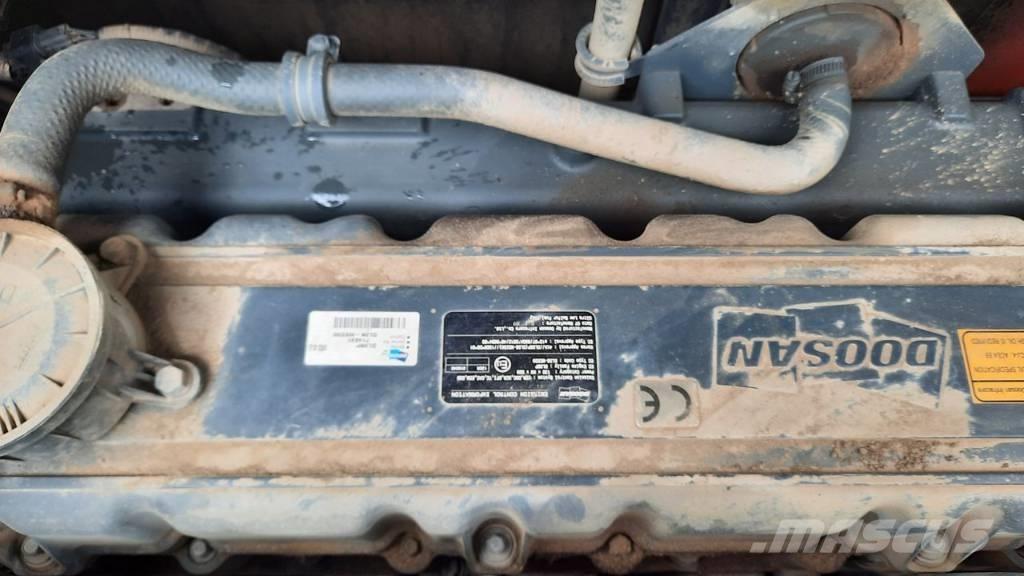 Doosan DX 300 LC-5 Beltegraver