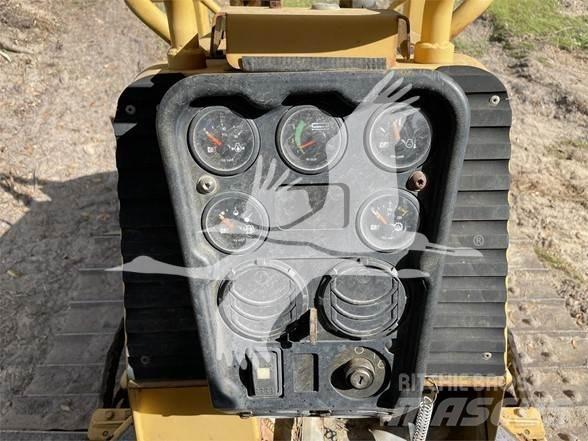 CAT D3G XL Dozere Beltegående