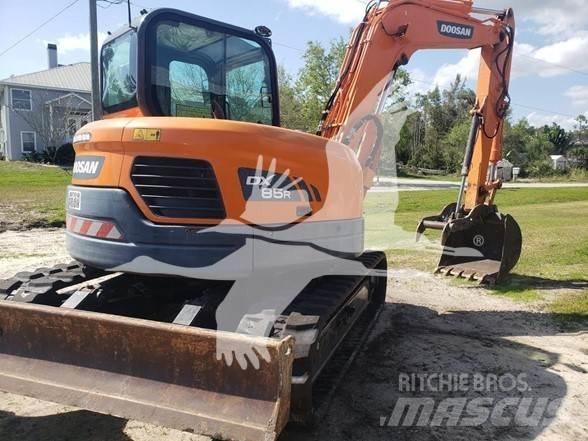 Doosan DX85R-3 Beltegraver
