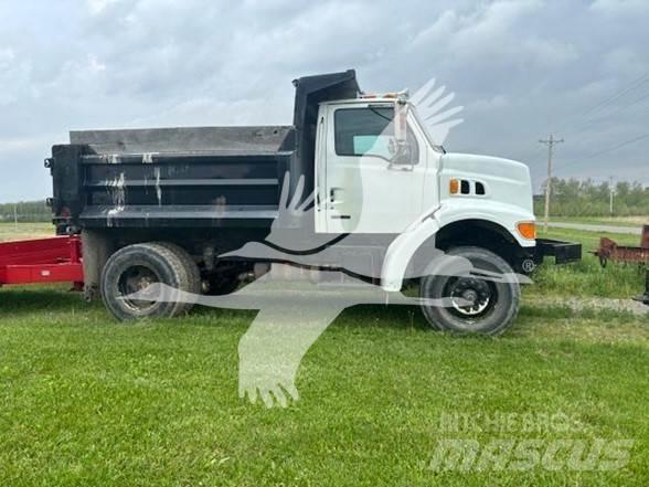 Sterling L7500 Tippbil