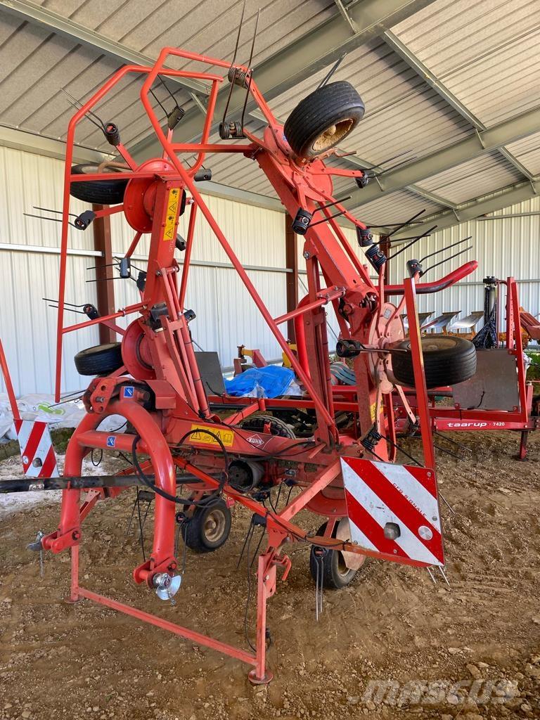 Kuhn GF 6502 Raker og høyvendere