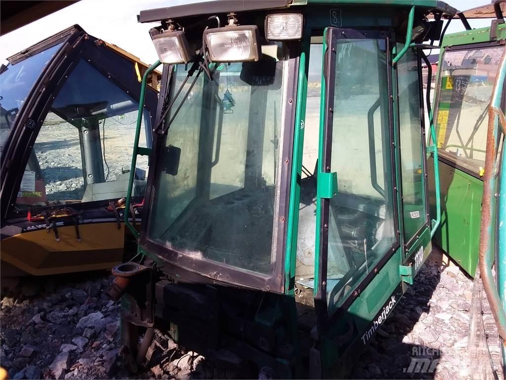 Timberjack 1110 Førerhus og Interiør