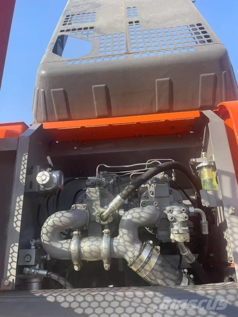 Hitachi ZX 350 Beltegraver