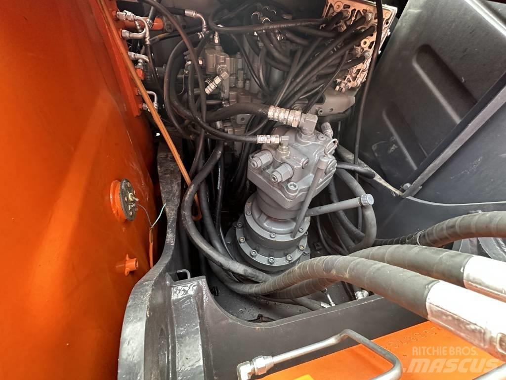 Hitachi ZX 120 Beltegraver