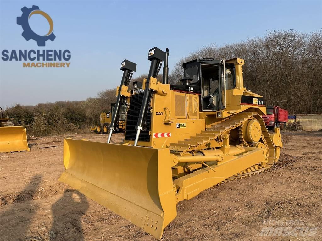 CAT D 7 R Dozere Beltegående