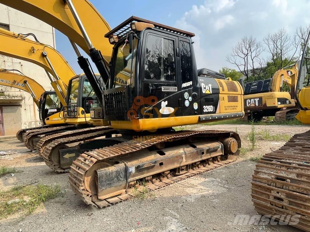 CAT 326 D2 Beltegraver