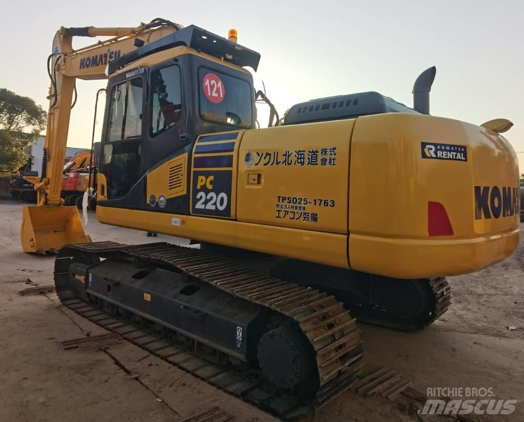 Komatsu PC 220-7 Beltegraver
