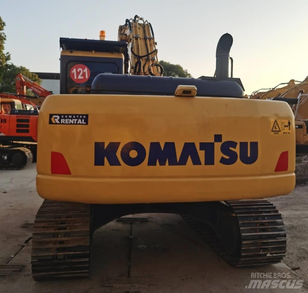 Komatsu PC 220-7 Beltegraver