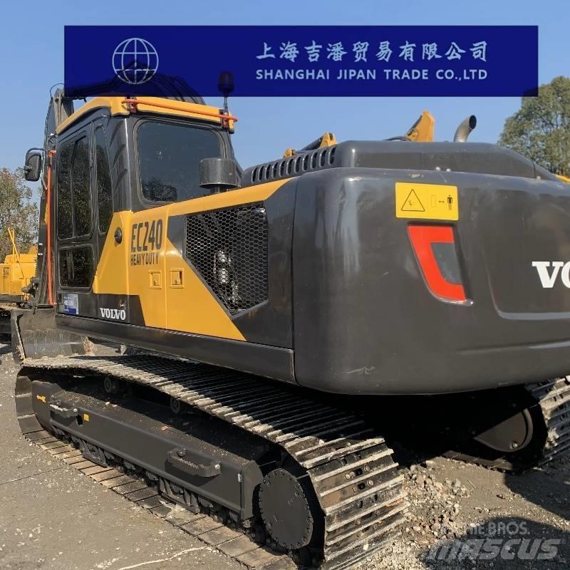 Volvo EC 240 Beltegraver