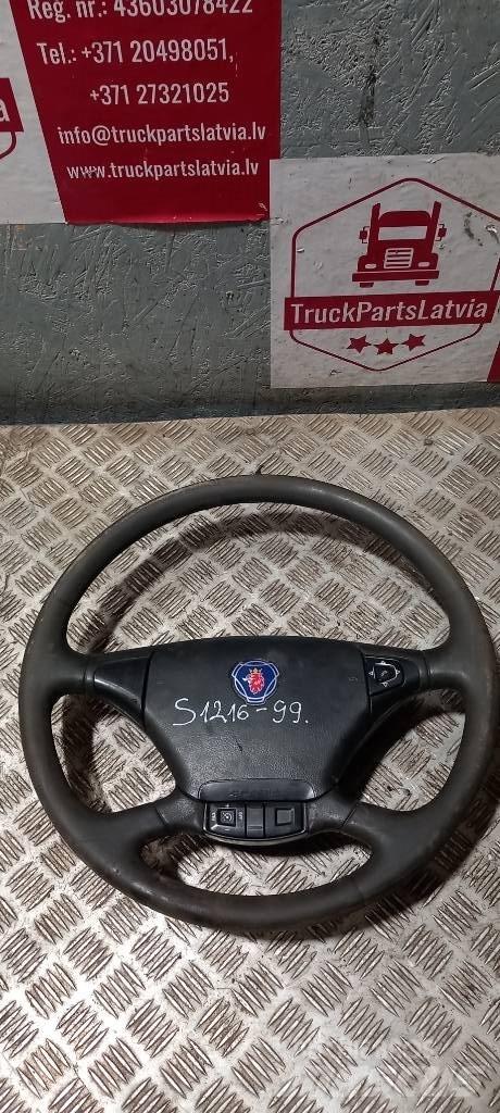 Scania R 440    1495393 Førerhus og Interiør