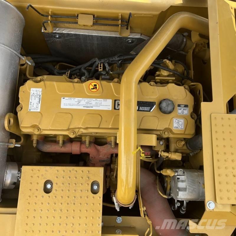 CAT 330D2L Beltegraver