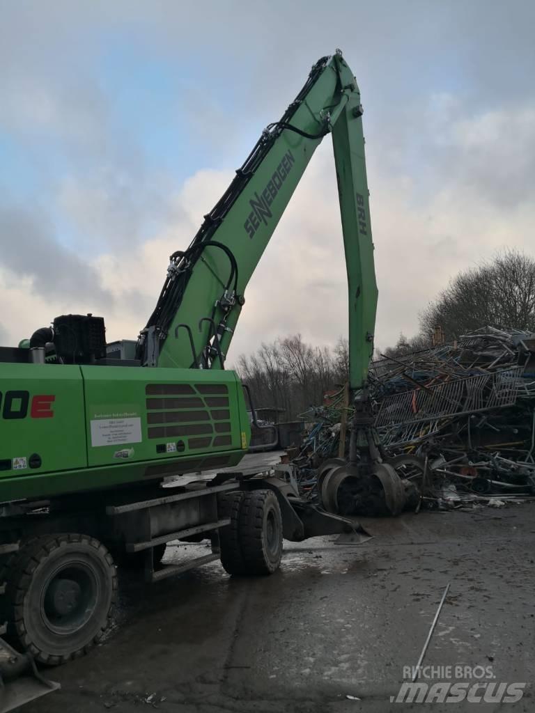 Sennebogen 830 M Gravemaskiner for avfallshåndtering