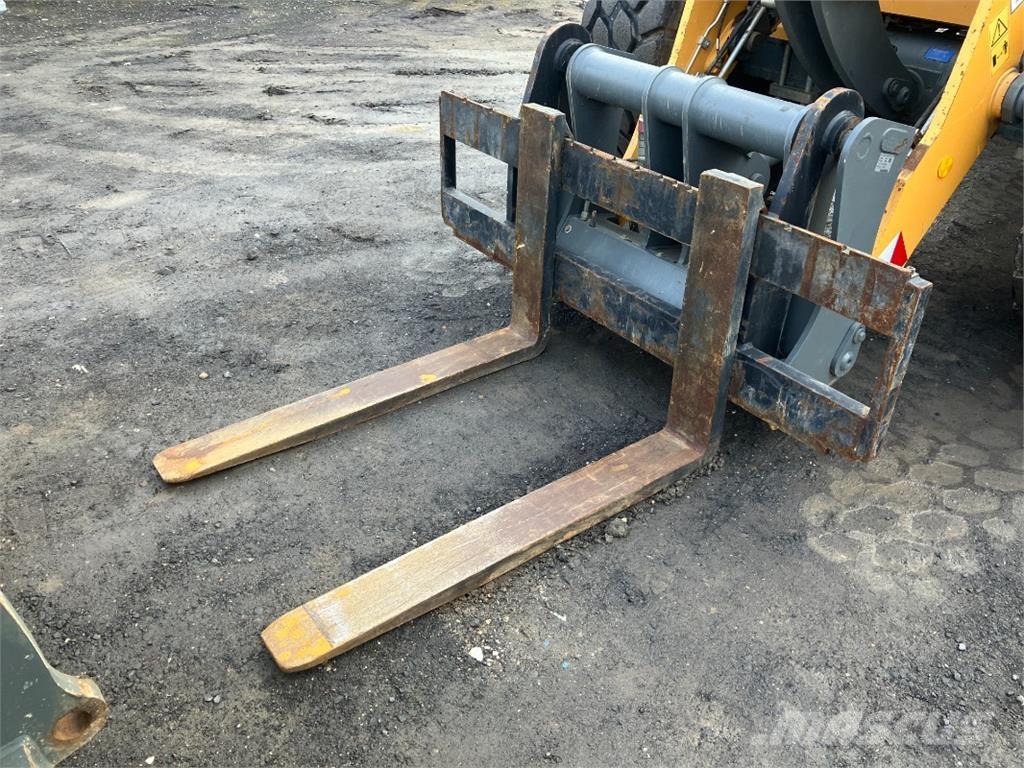 Liebherr L526 Hjullastere