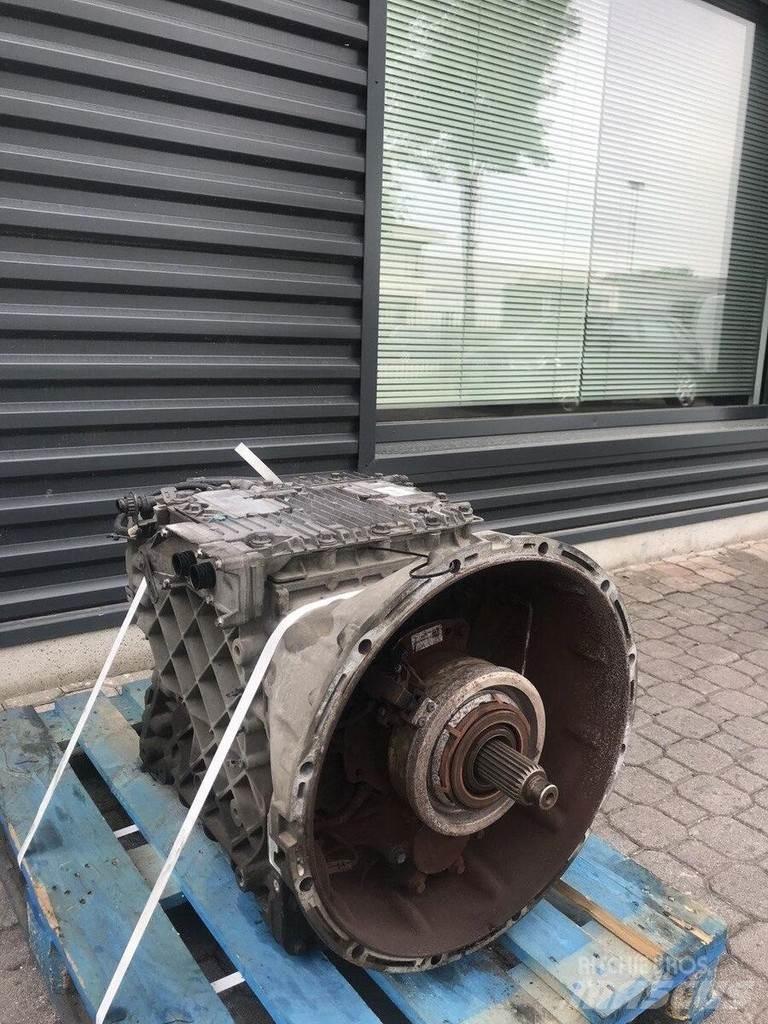 Volvo AT2412C Girkasser