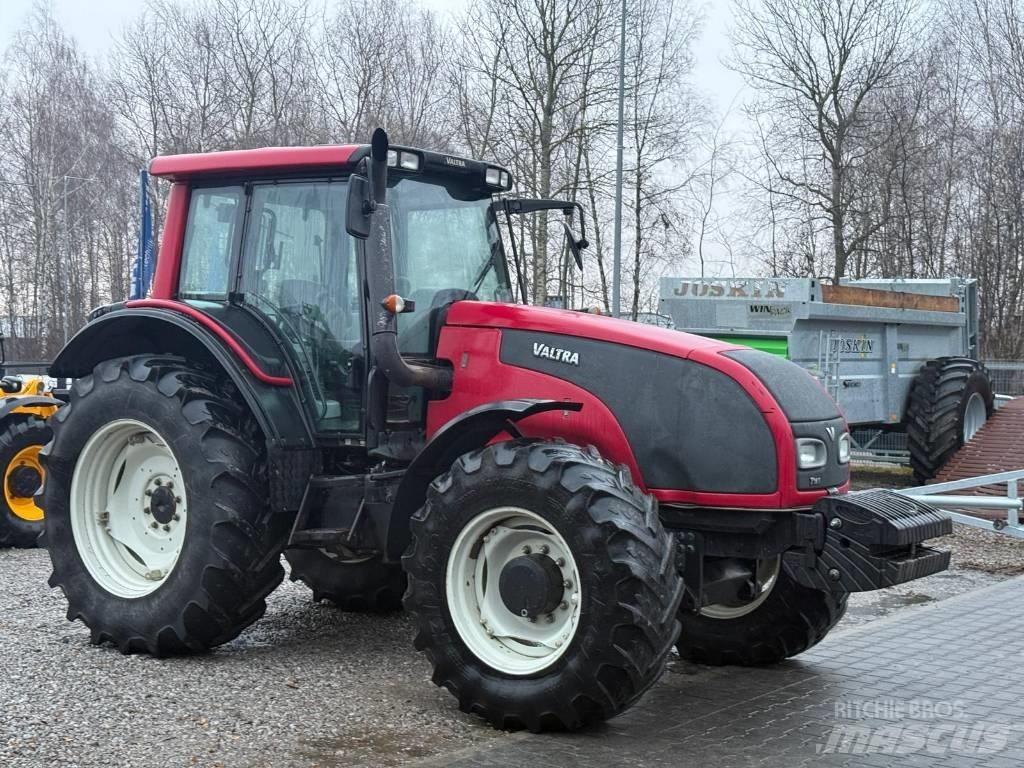 Valtra T 161 Traktorer