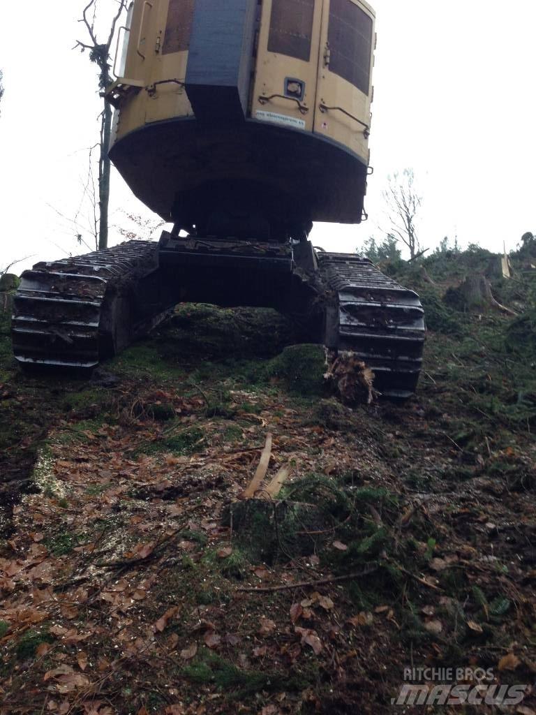 Tigercat LH830C Hogstmaskiner