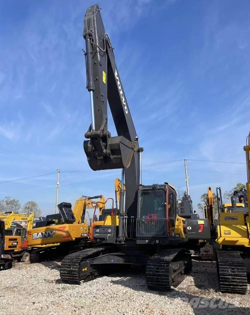 Volvo EC 240 Beltegraver