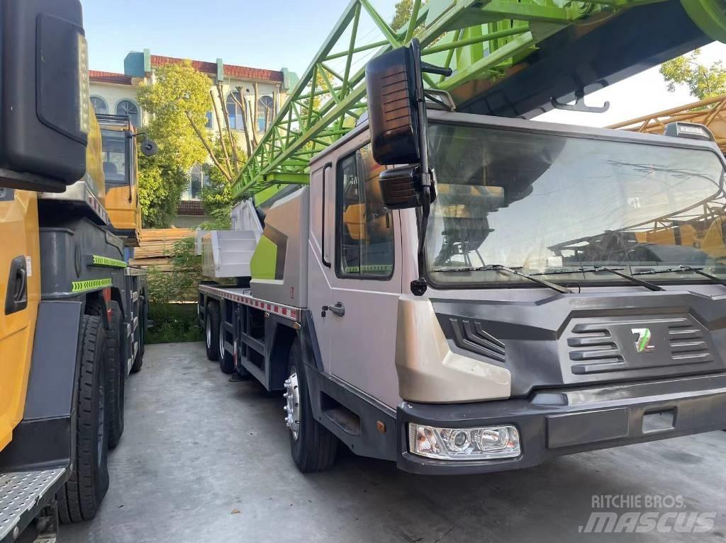 Zoomlion ZTC 251 V Allterreng kraner