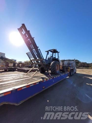 CASE 586H Terrenggående gaffeltruck