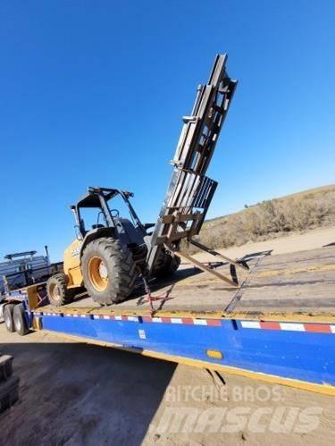 CASE 586H Terrenggående gaffeltruck