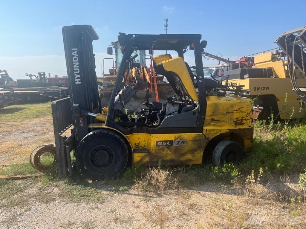 Hyundai 45 L-7 A Gaffeltrucker - Annet