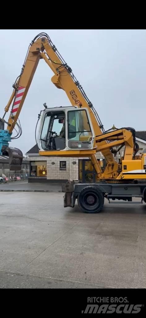 Liebherr A 904 C Gravemaskiner for avfallshåndtering