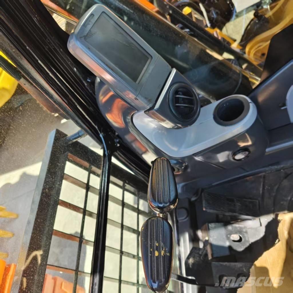 CAT 320 D Beltegraver